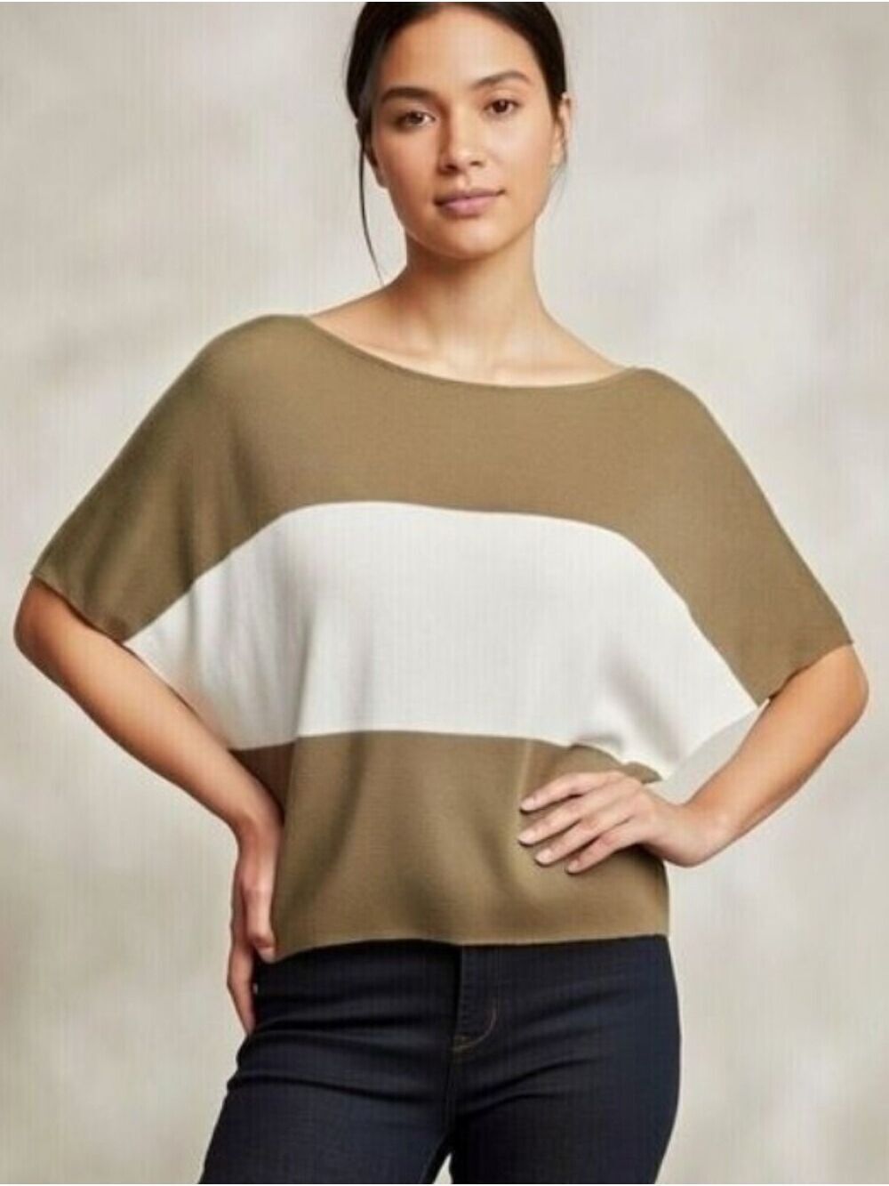 Halogen Olive and White Knit Batwing Sleeve Top Size Medium